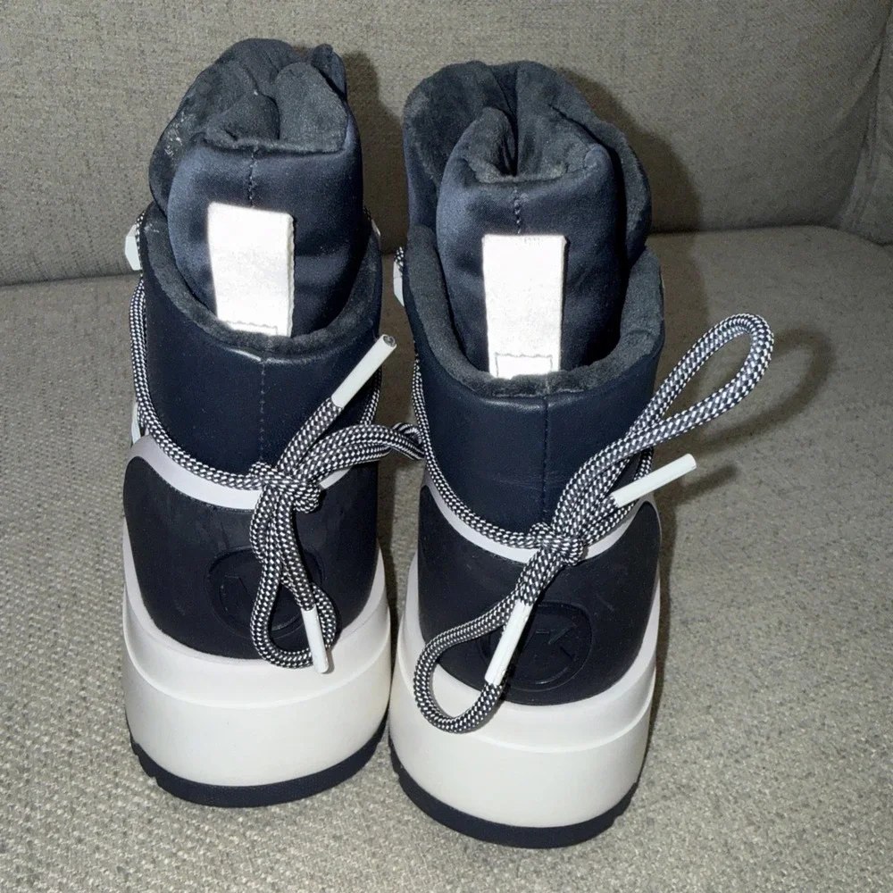Michael Michael‎ Kors Cassia Booties Admiral Size 8.5M - Picture 2 of 5